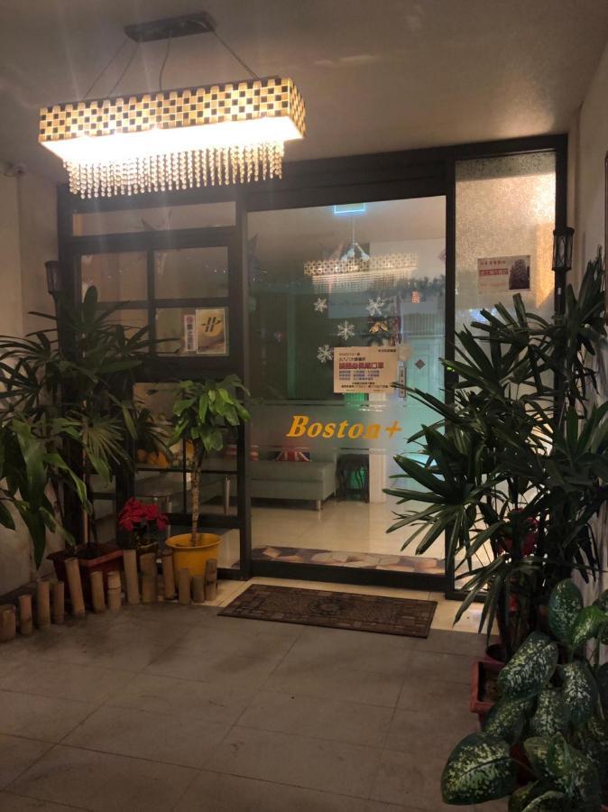 Boston Plus Hotel Chiayi City Exterior foto