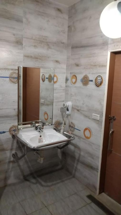 Boston Plus Hotel Chiayi City Exterior foto
