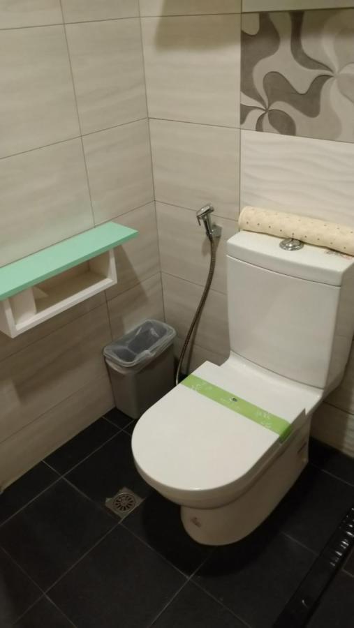 Boston Plus Hotel Chiayi City Exterior foto
