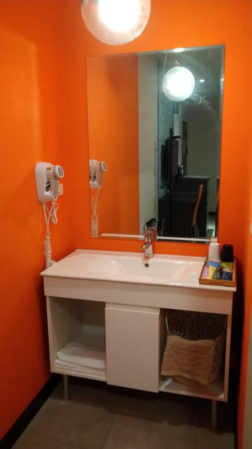 Boston Plus Hotel Chiayi City Exterior foto