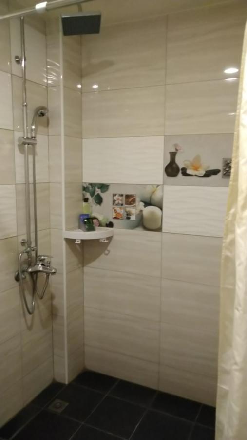 Boston Plus Hotel Chiayi City Exterior foto